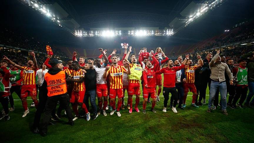 Türkiye Kupası finalinde Kayserispor ile Sivasspor karşı karşıya geliyor! Kayserispor'da karşılaşma öncesi son gelişmeler 3