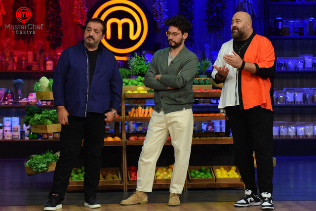 18-kasim-cuma-masterchef-turkiyede-neler-yasandi-dokunulmazligi-kim-kazandi-eleme-adayi-kim-2.jpg