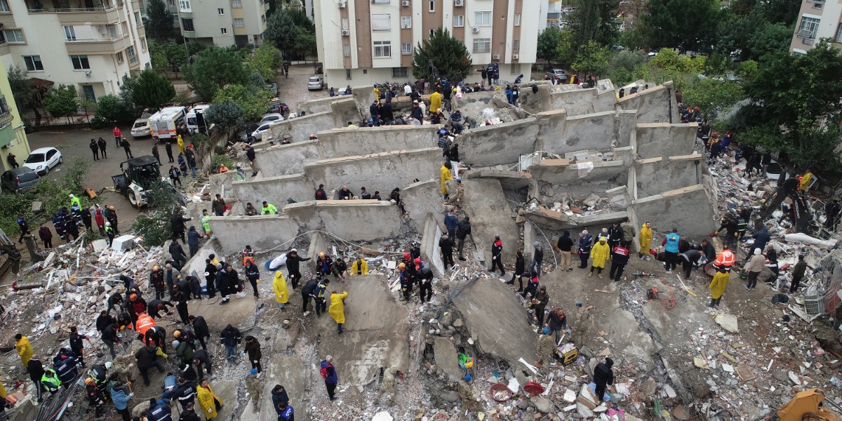 adana ve istanbul depremleriyle ilgili önemli açıklamalar